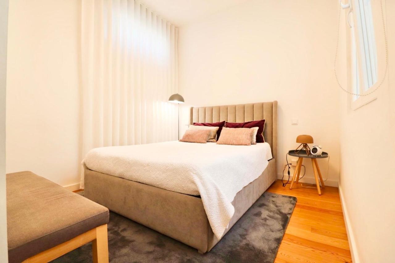 Biscainhos Flat By The Arch - Charming Apartments In The Historic Center Braga Exterior foto